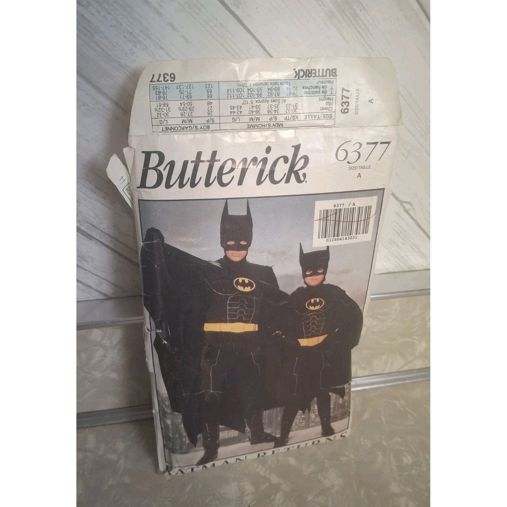 Butterick 6377 Sewing Pattern Batman Returns Size B Halloween New Uncut